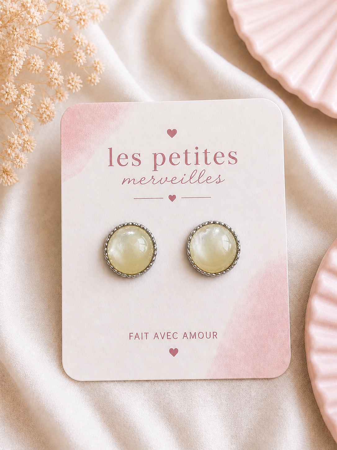 Boucles d’oreilles Perle vanille 🤍