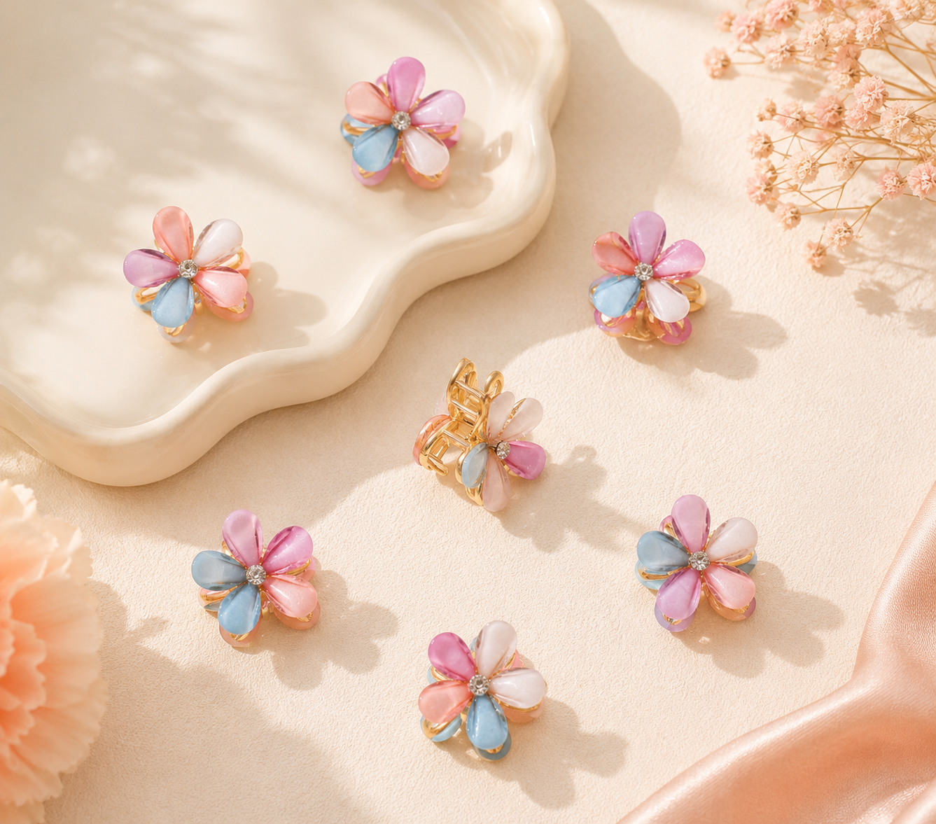 Mini pince fleur pastel irisée 🌸