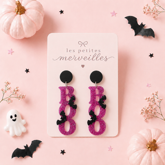 Boucles d’oreilles Boo! 🩷🕸️